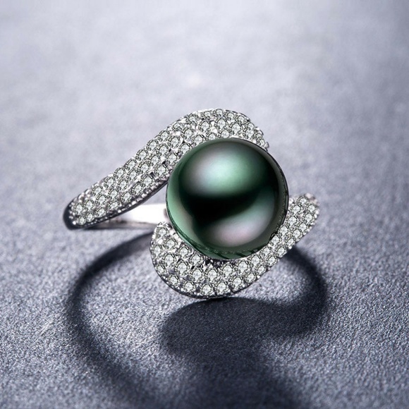 925 Silver Ring Round Cut Black Pearl Wedding Ring - Picture 2 of 5